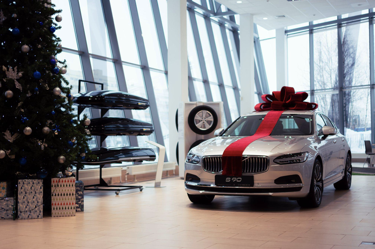 Stunning Full Artificial Christmas Trees You’ll Adore